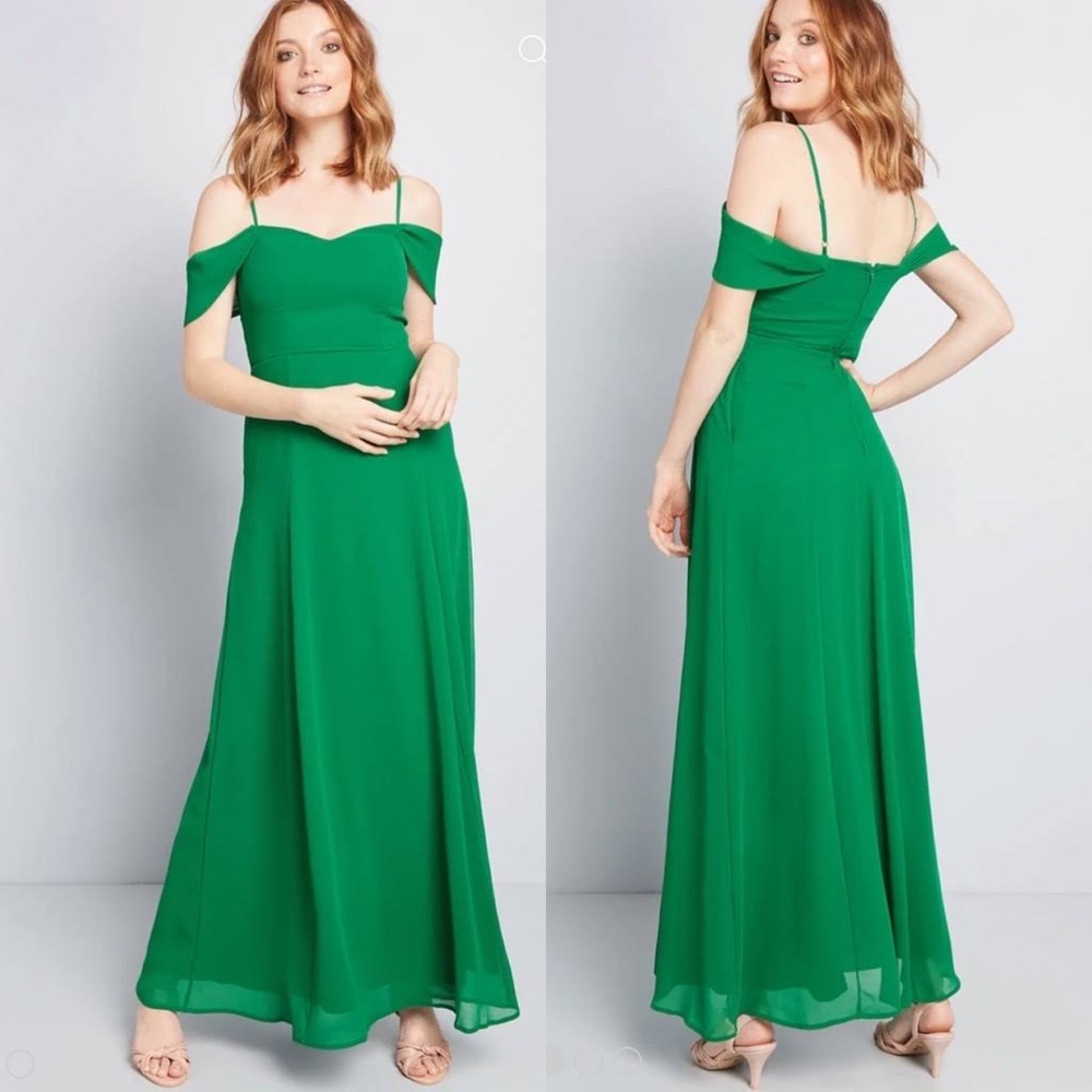 Kelly Green Chiffon Maxi Dress w/ Cap Sleeves